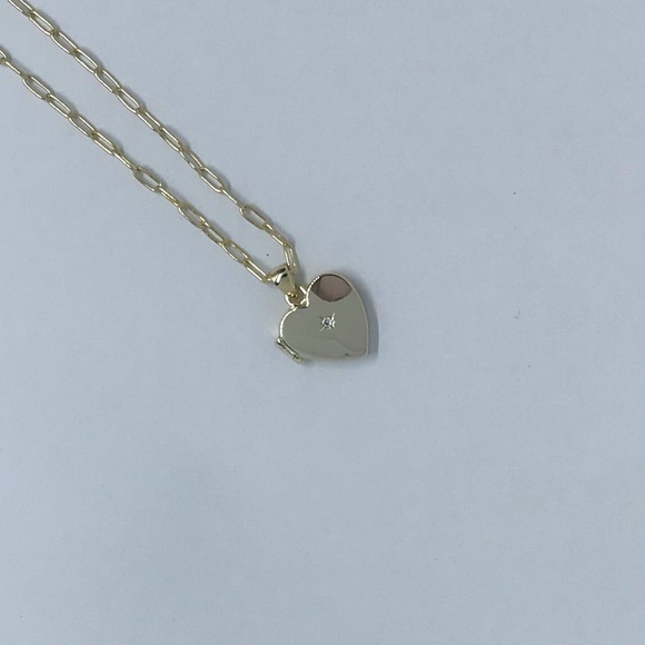 Keepsake Starburst Cz 14k Gold Heart Locket - Picture 5 of 13